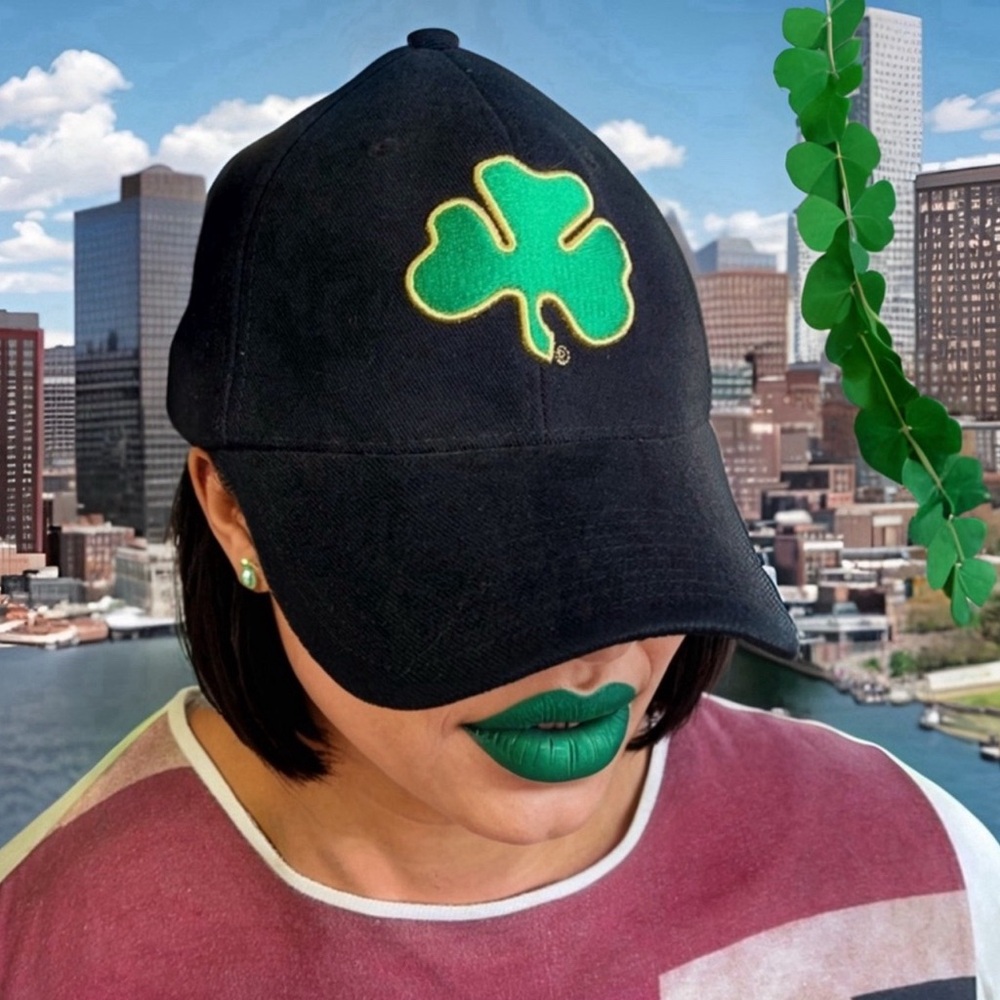 ❤️5 for $25❤️ - Irish shamrock cap - perfect condition